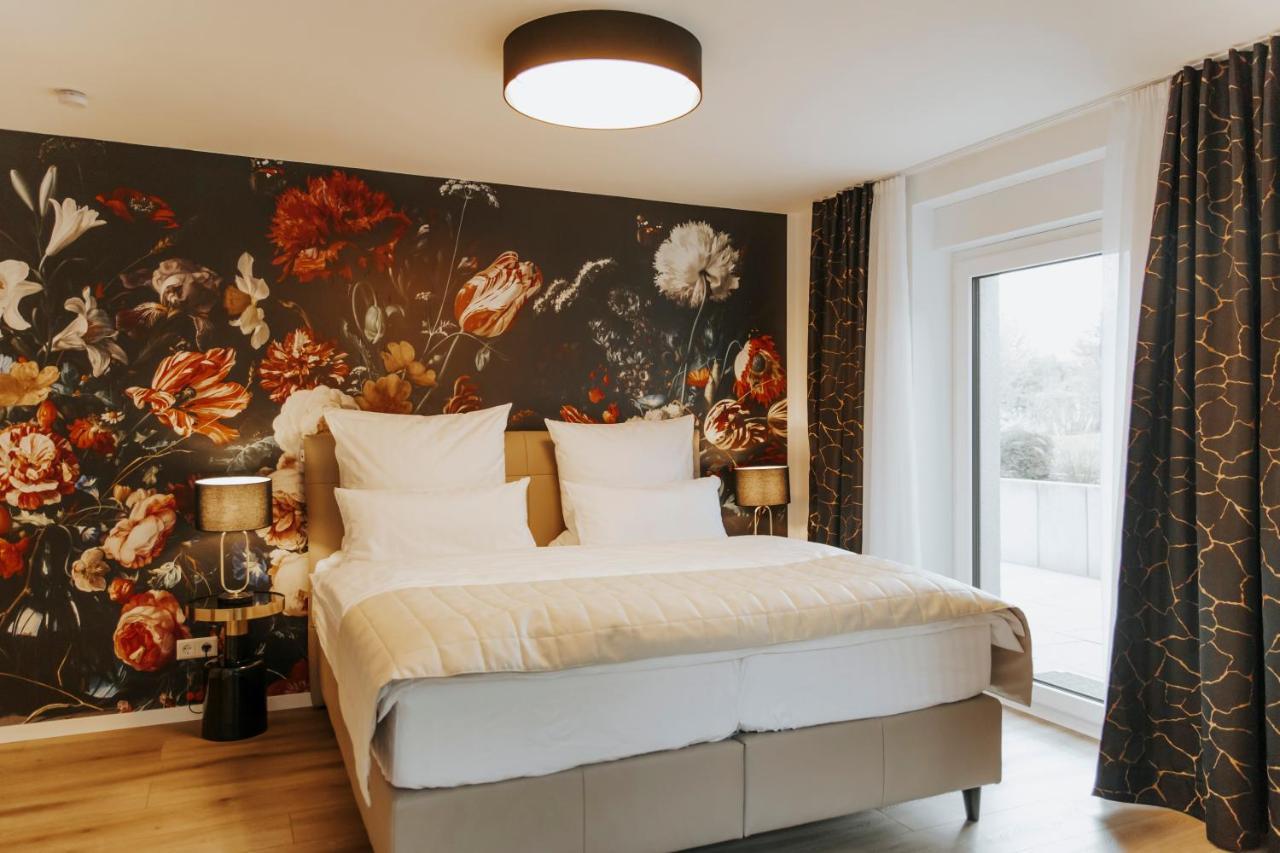 BlumenRaum - Ferienwohnung In Karlsruhe Bagian luar foto